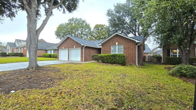 Building Photo - Fresh Price, Fresh Paint! Charming Brick Ranch in Eagle Landing