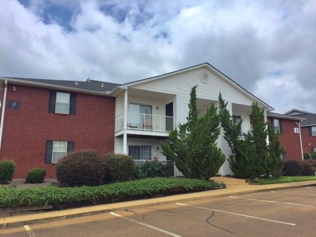 Building Photo - 1 Private Rd 3057