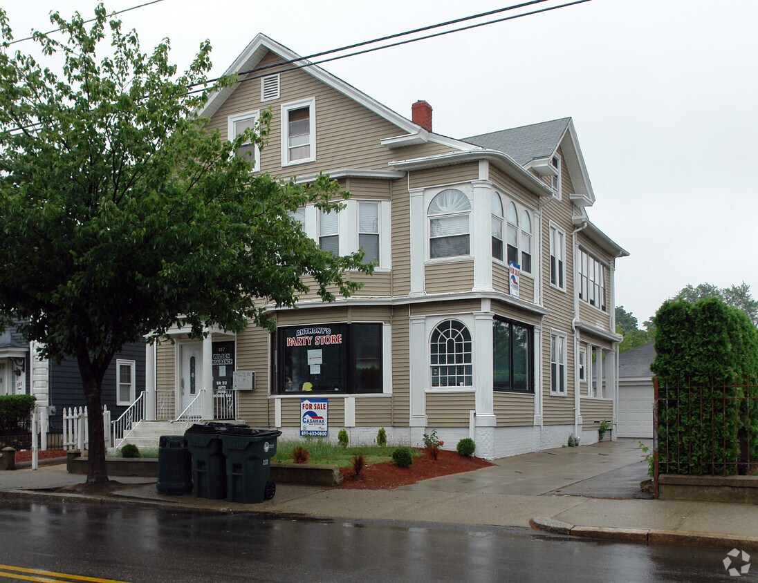 Building Photo - 187-189 Academy Ave