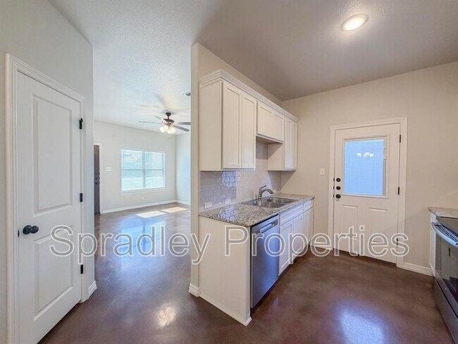 Foto del edificio - 1004 Sparrow Cove