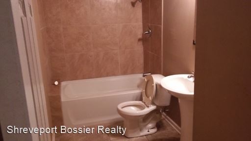 Building Photo - 2 br, 1 bath House - 1101 Portland Str
