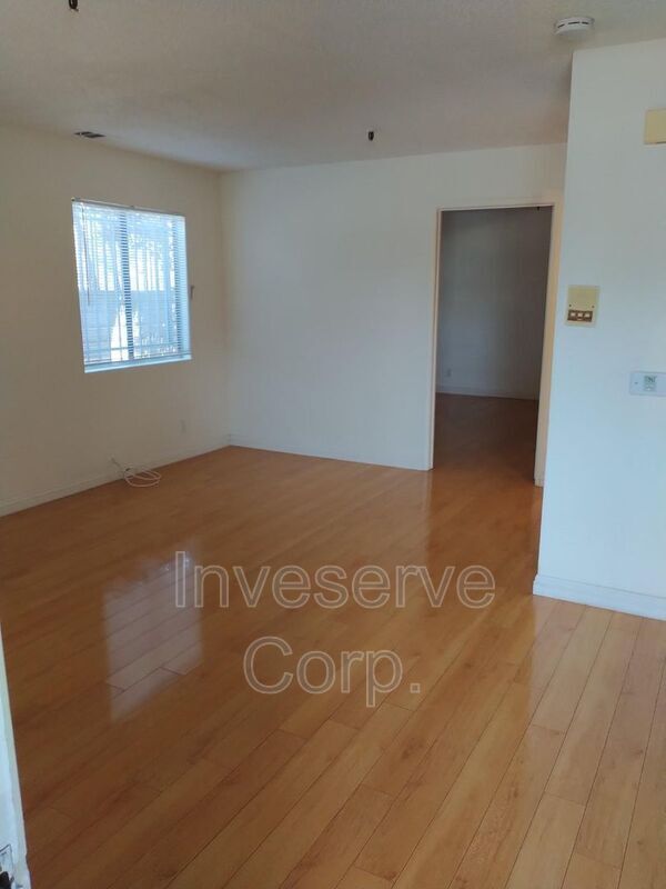 Foto del edificio - 14733 Nelson Ave E