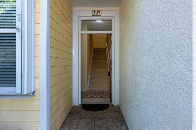 Foto del edificio - 125 Galicia Way