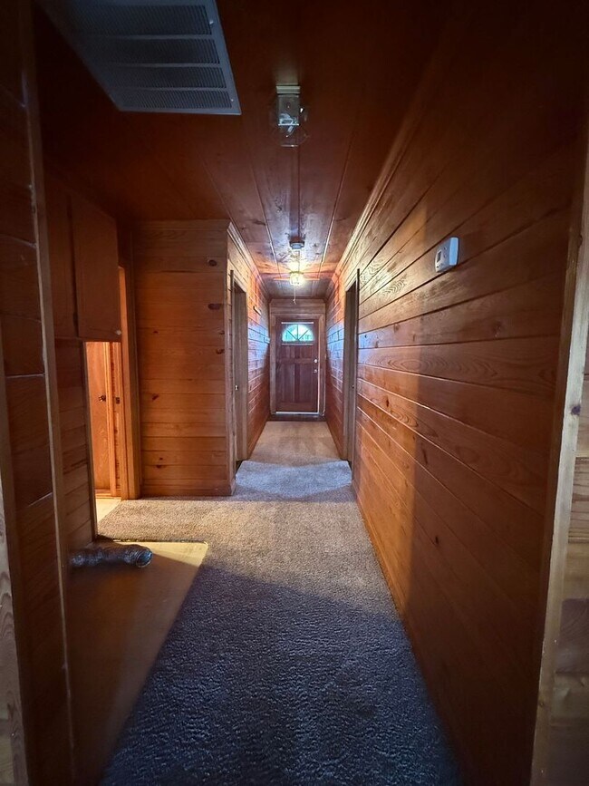 Foto del edificio - 2 bedroom, 2 bath House