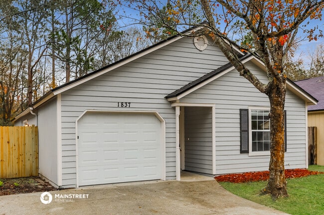 Building Photo - 1837 Yukon Ct