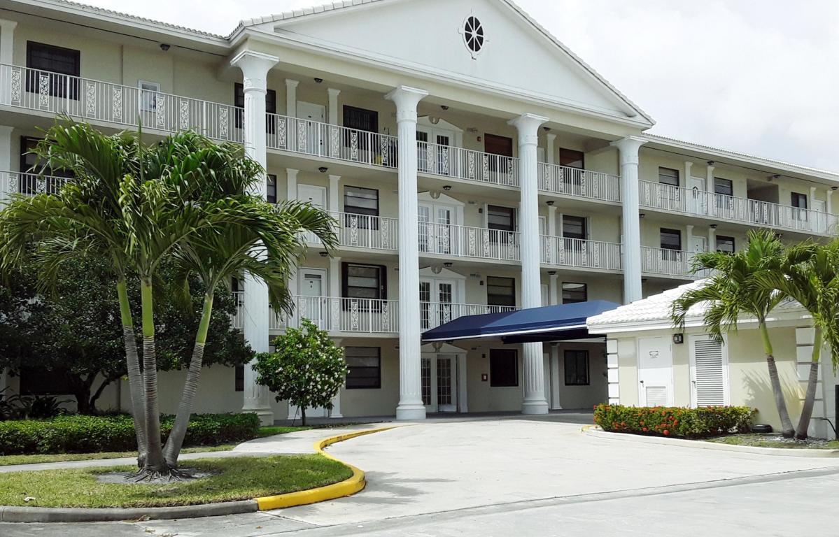 3511 Village Blvd, West Palm Beach, FL 33409 Condo for Rent in West