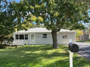 Building Photo - 26835 S Linden Ln