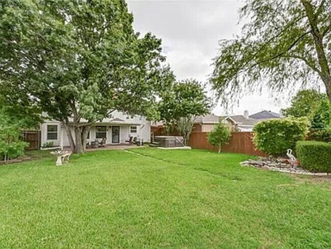 Foto del edificio - 4022 Wiltshire Dr