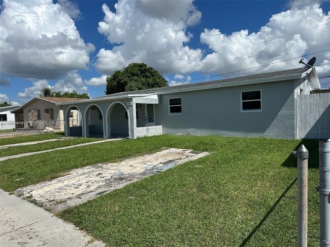 Building Photo - 10745 SW 222nd St
