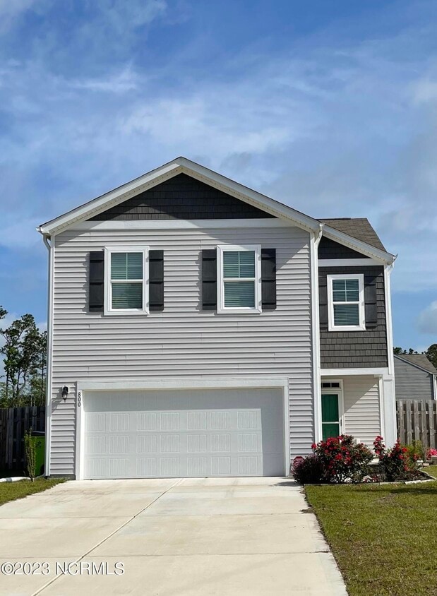 Primary Photo - 800 Lenox Dr