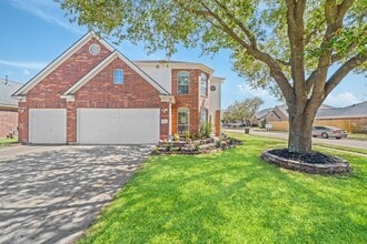 Building Photo - 15026 Magnoliabough Pl