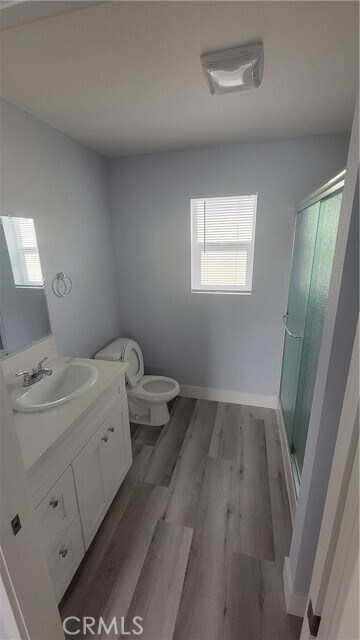 Foto del edificio - 8367 Bennett Ave