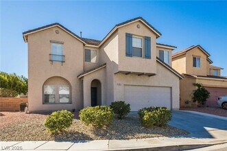 Building Photo - 2921 Bayliner Ave