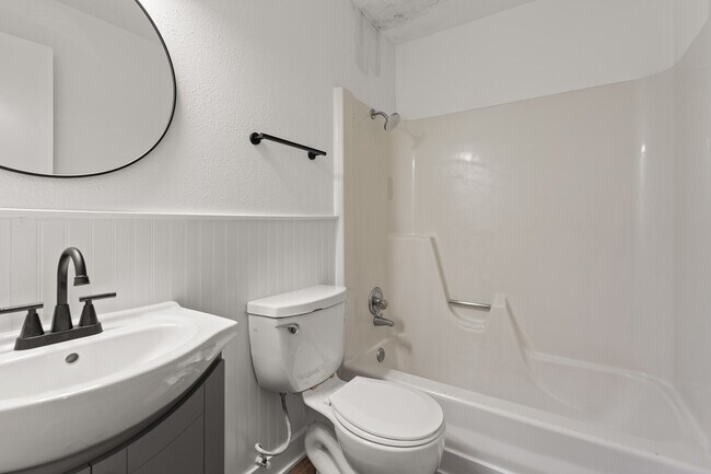 Foto del edificio - Crossroad Apartments