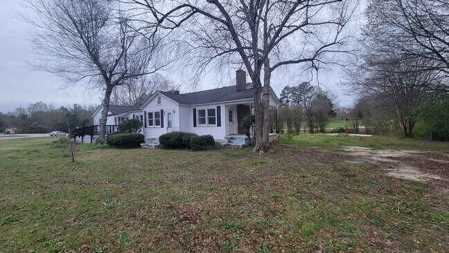 Building Photo - 4113 Moorefield St