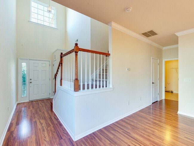 Building Photo - Beautiful home in Planter's Walk