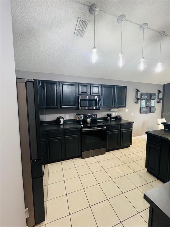 Foto del edificio - 1204 Winding Willow Ct