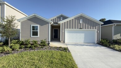 Building Photo - 9230 Country House Dr