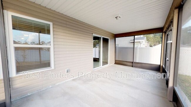 Building Photo - 23 Auburn Oaks Rd W