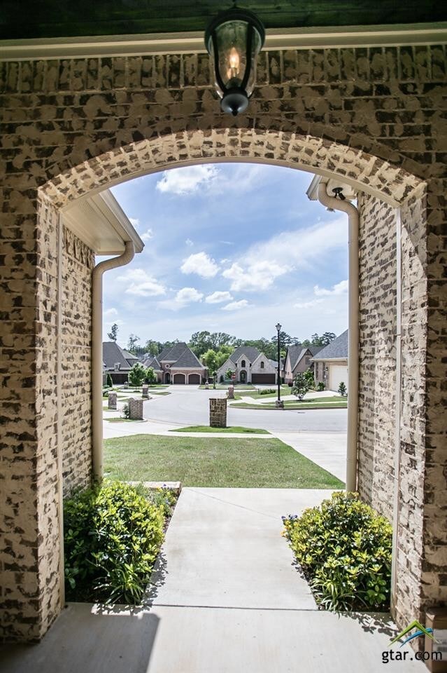 7366 Lake Pointe Cove, Tyler, TX 75703