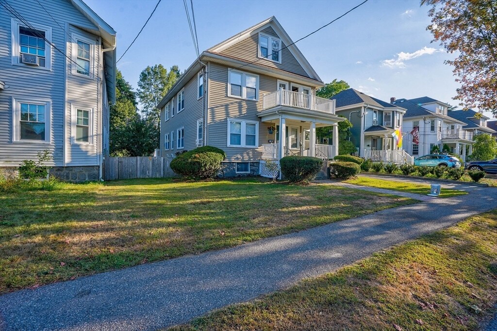 Foto principal - 39 Dyer Ave