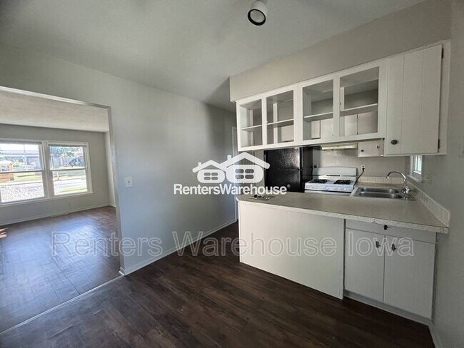 Foto del edificio - 4807 NW Aurora Ave.