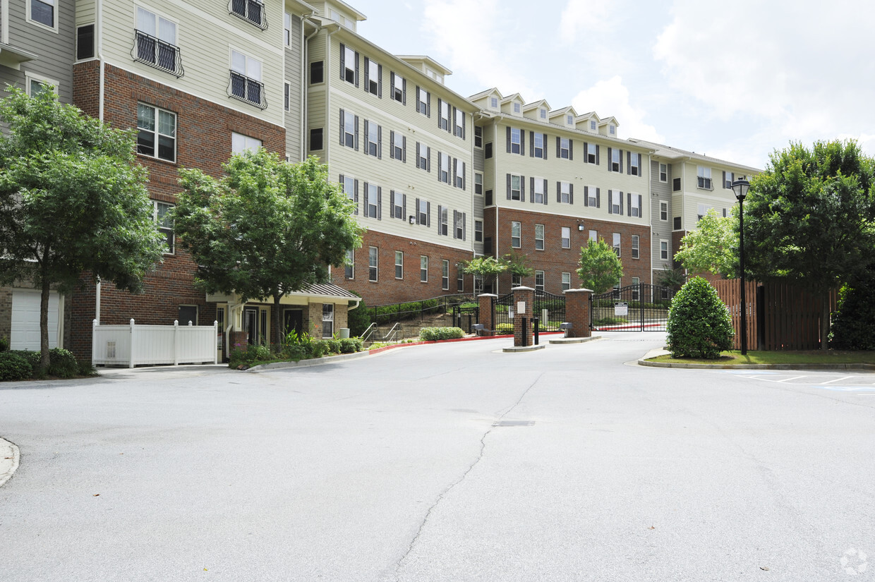 Foto del edificio - Ashford Parkside Apartments