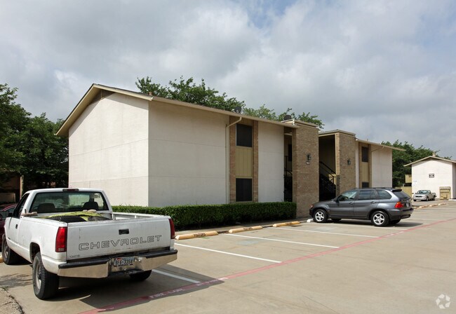 Foto principal - Preston Road Condominiums