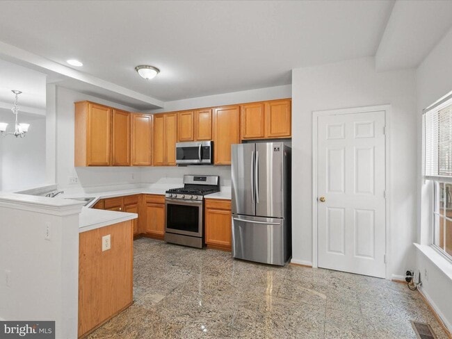 Foto del edificio - 7700 Shadowcreek Terrace