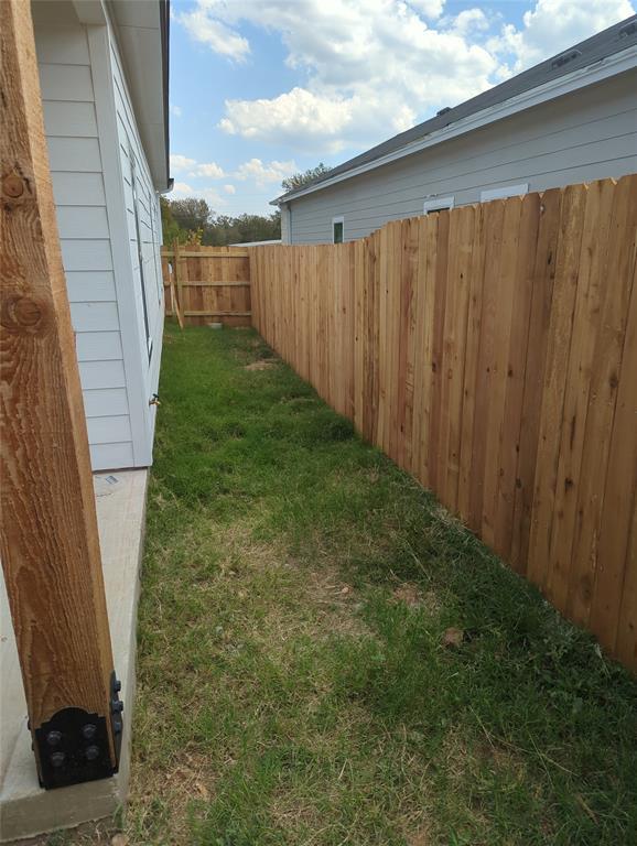 Building Photo - 642 Cypress Ln
