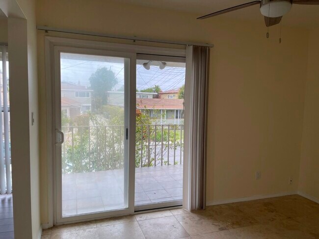 Foto del edificio - 2104 Huntington Ln