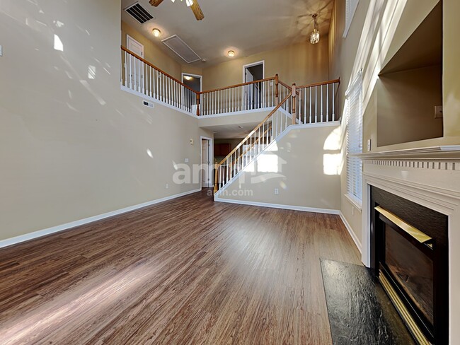 Building Photo - 631 Camden Place Drive
