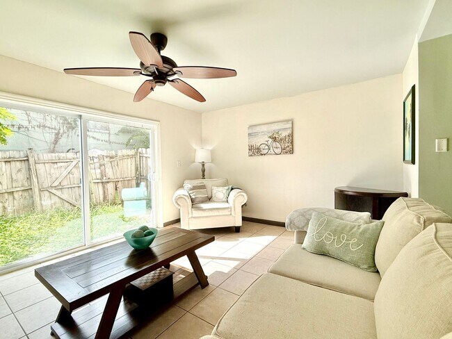 Foto del edificio - Effortless & comfortable 2Beds/1.5Bath tow...