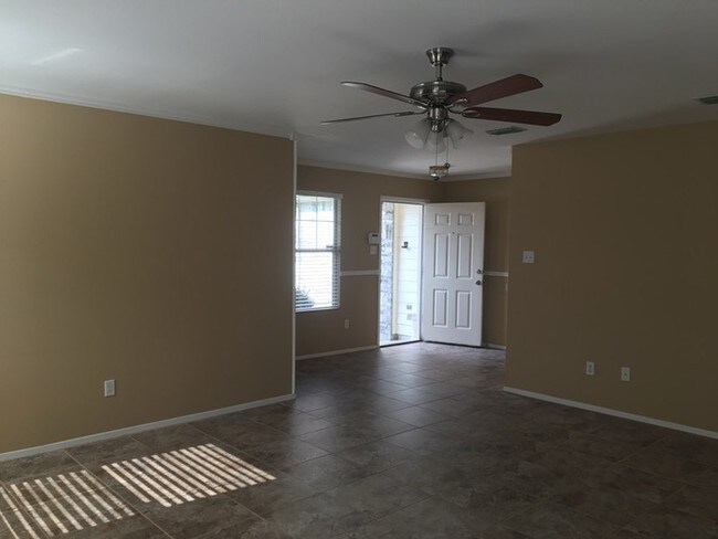 Building Photo - 1622 Sax Leigh Dr