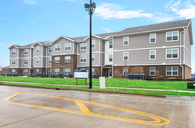 Building Photo - Parker Glen