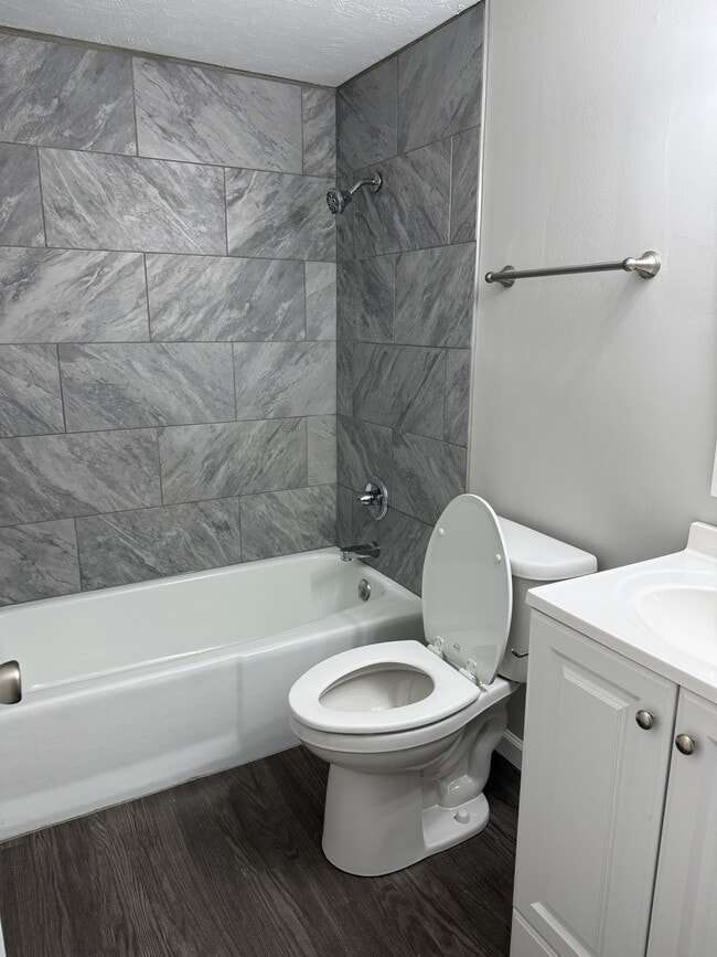 Foto del edificio - 2611 27th St