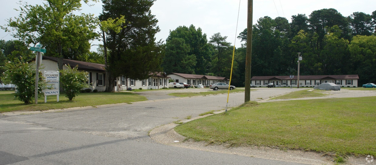 Primary Photo - Sycamore Apartments