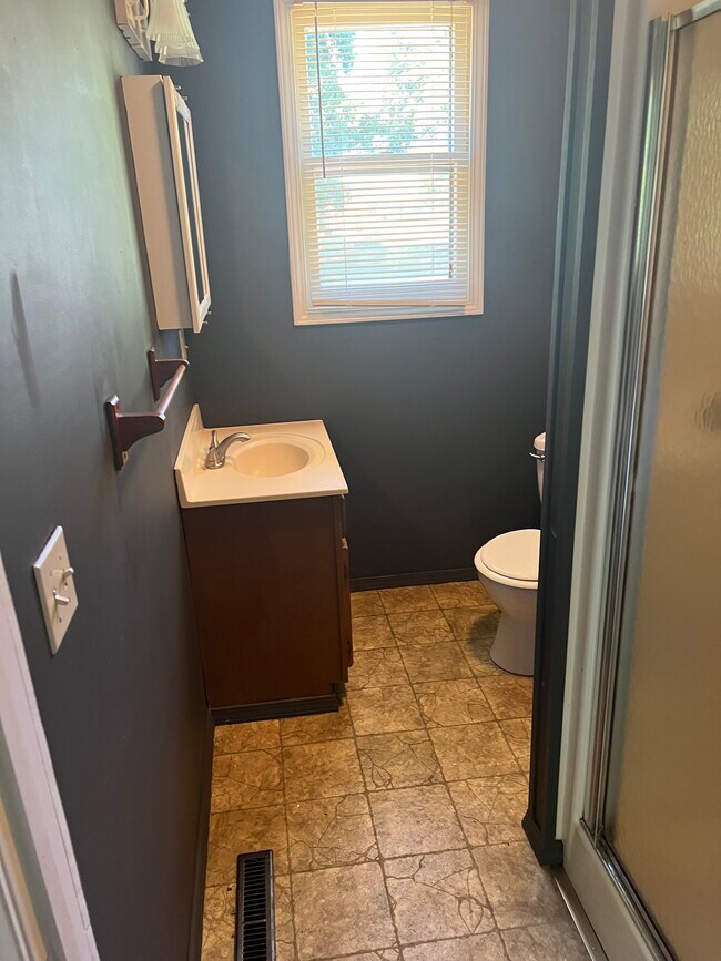 Bathroom - 1407 4th St