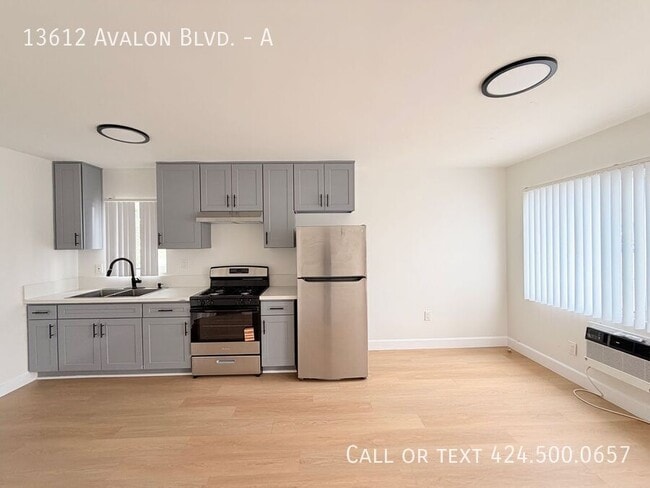 Photo - 13612 Avalon Blvd Apartment