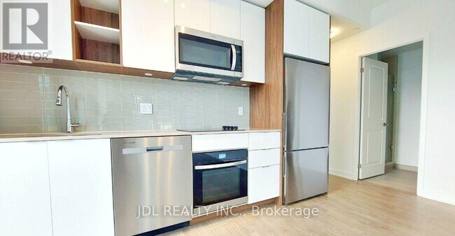 Building Photo - 543 Richmond St W