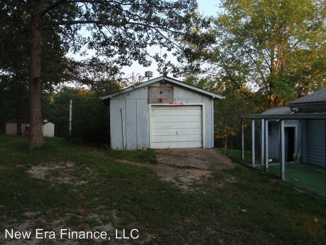 Building Photo - 3275 Gillespie Ln