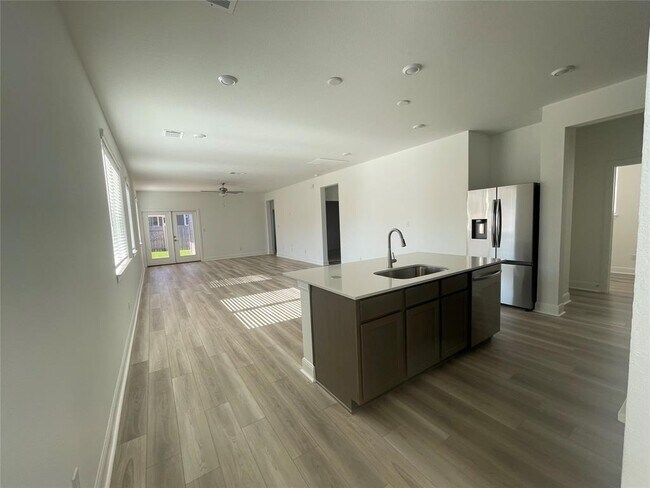 Foto del edificio - 544 Bauer Lp