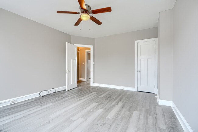 Dormitorio 1 o estudio - 4243 Shamrock Ave