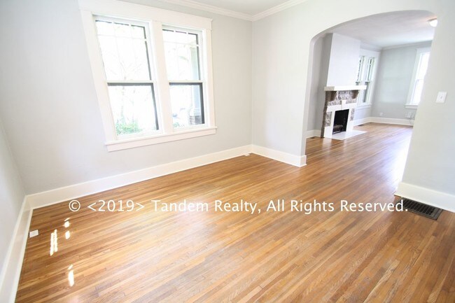 Foto del edificio - 2312 10th Ave S Apt A