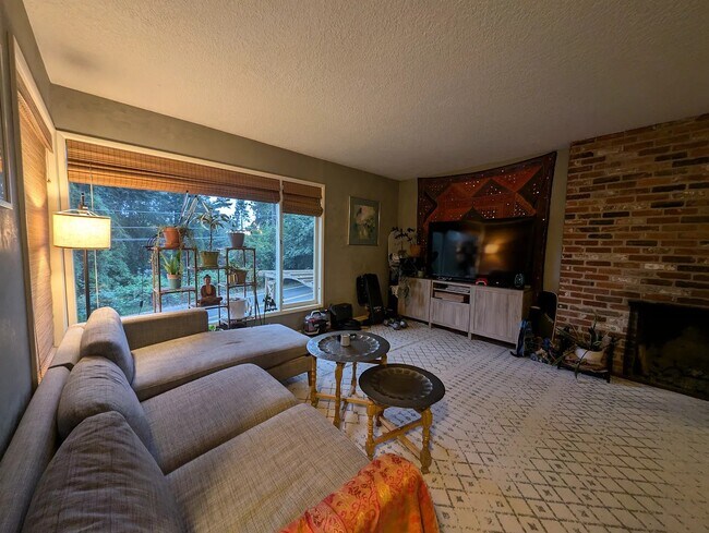 Foto del edificio - 2712 NE 92nd Ave