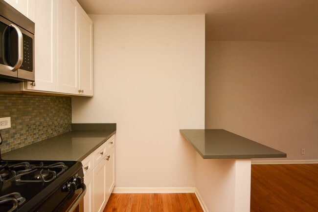 Building Photo - 2837 W Palmer St