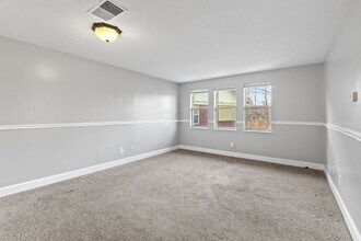Building Photo - 3534 E Fall Creek Pkwy N Dr