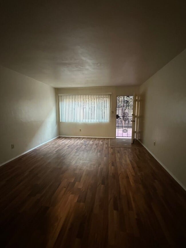 Building Photo - 4225 Kansas St