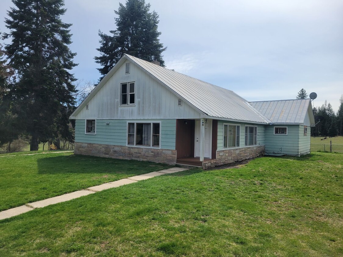 Foto principal - 5 Bedroom Home in Usk, WA