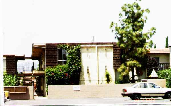 Building Photo - Cherrywood Apartments